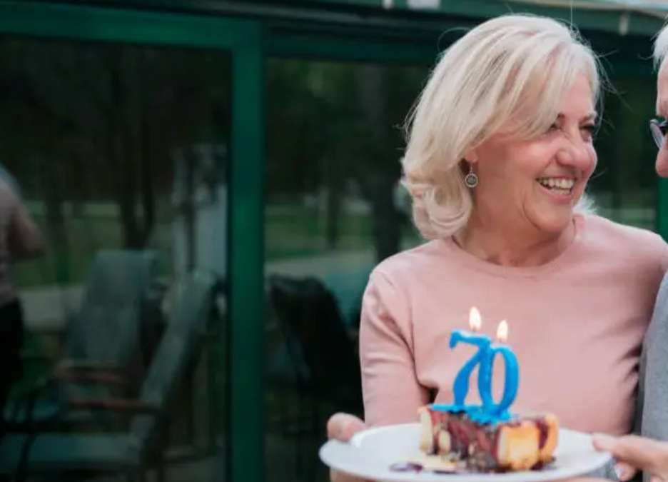 Medigap “Birthday Rules” Explained for 2025: Insights from a Supplemental Insurance Broker in Munster, Indiana